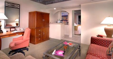 Scottsdale Cottonwoods Resort & Suites Room photo