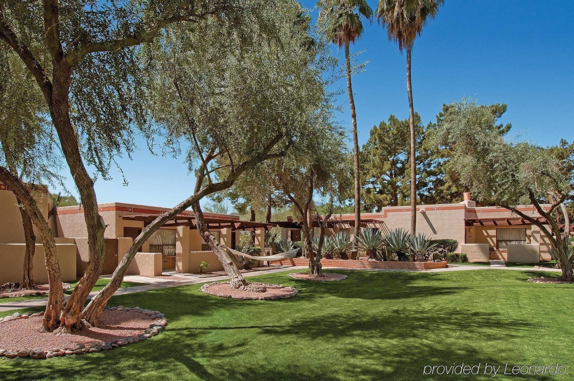 Scottsdale Cottonwoods Resort & Suites Exterior photo