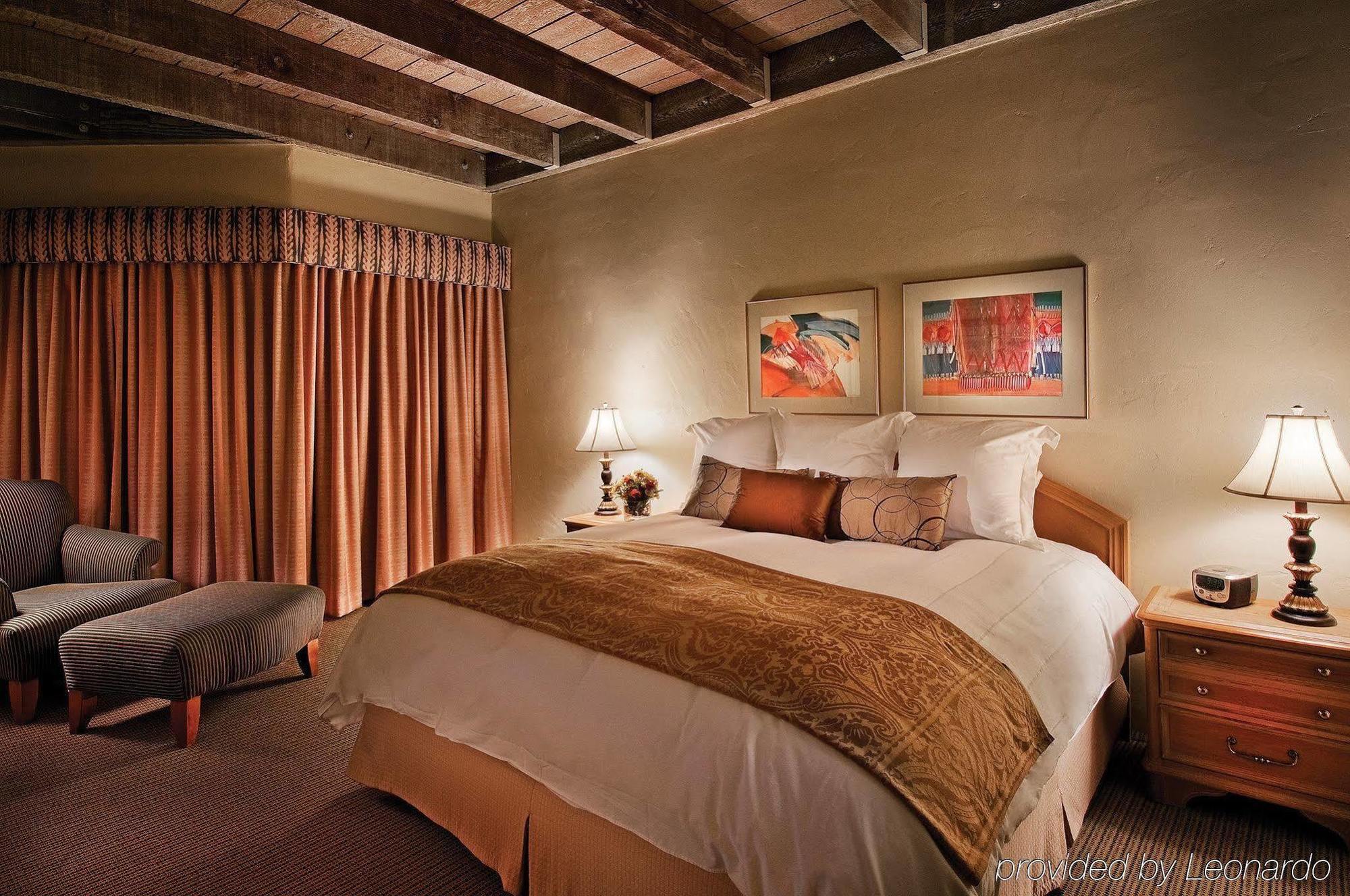 Scottsdale Cottonwoods Resort & Suites Room photo